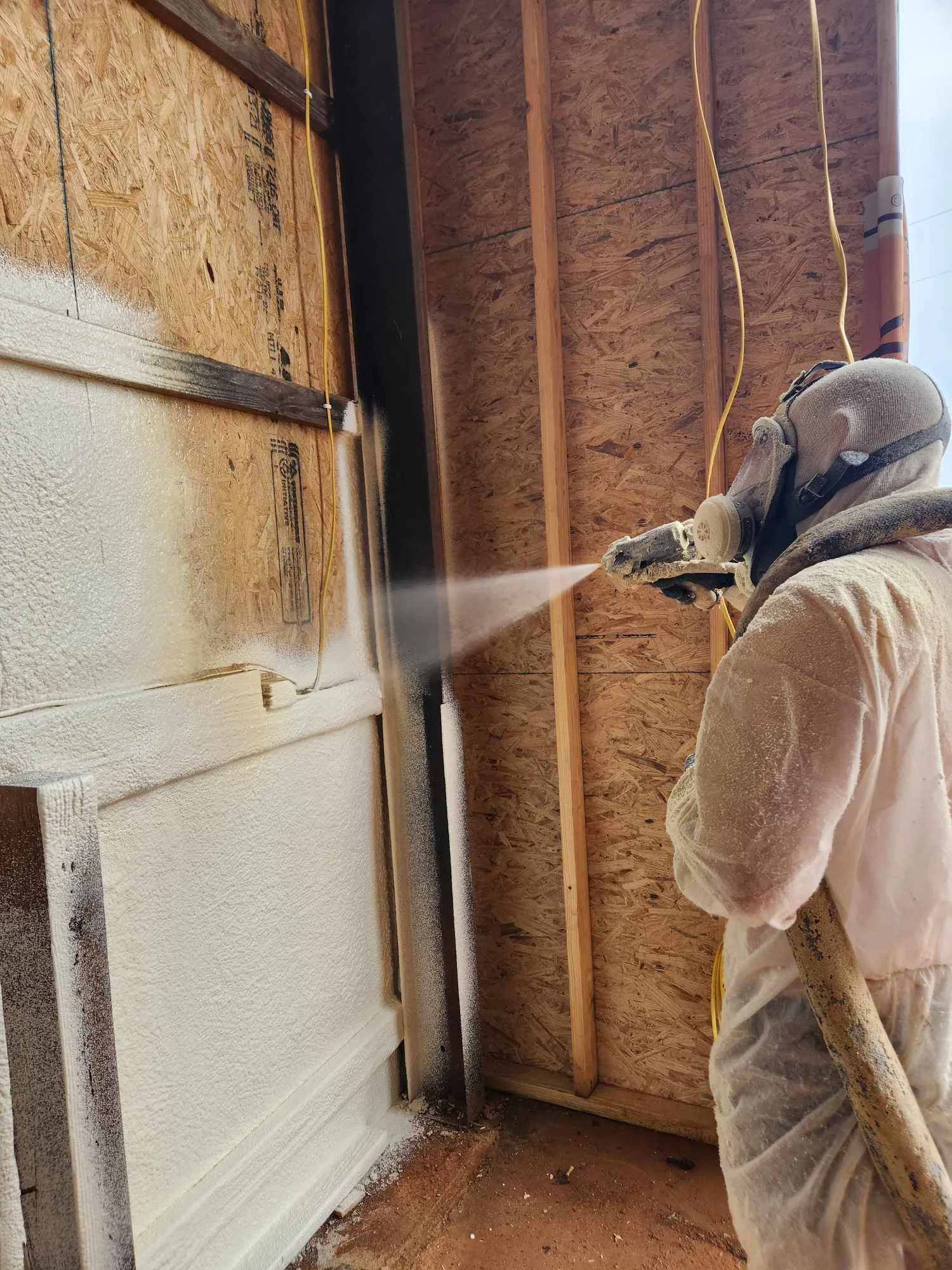 spray foam insulation contractor