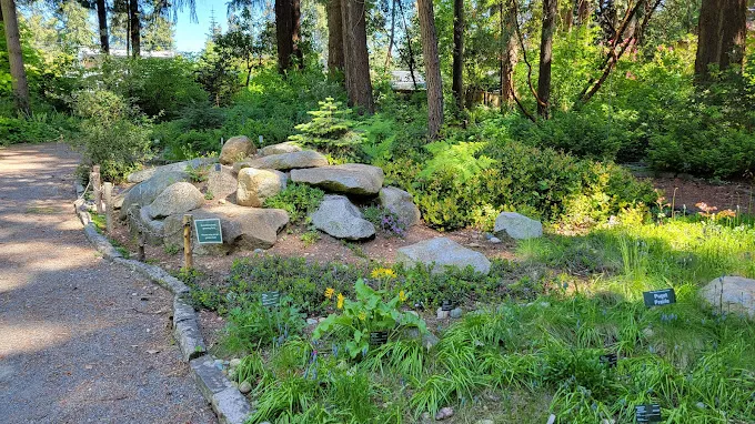 Kruckeberg Botanic Garden