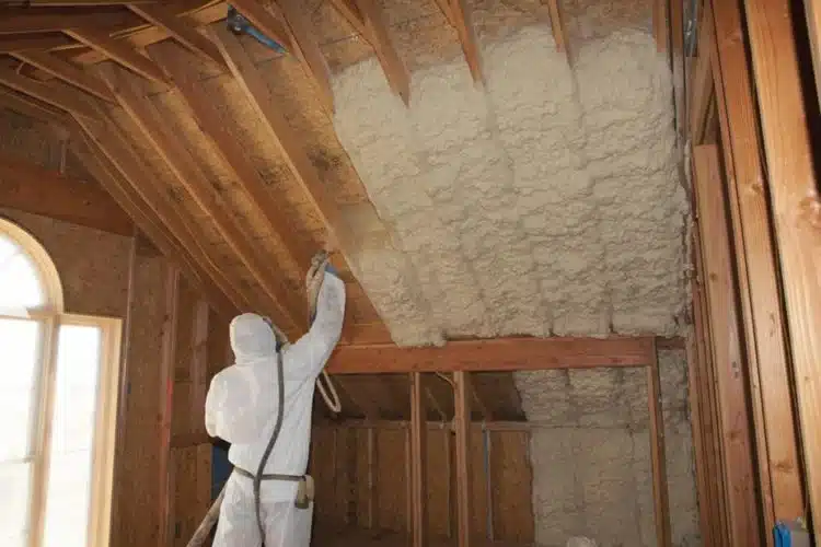 spray foam insulation services