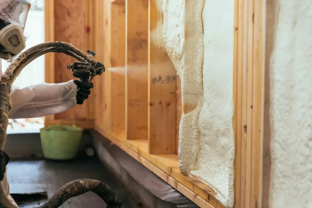 Comparing Spray Foam Insulation R-values to Cellulose